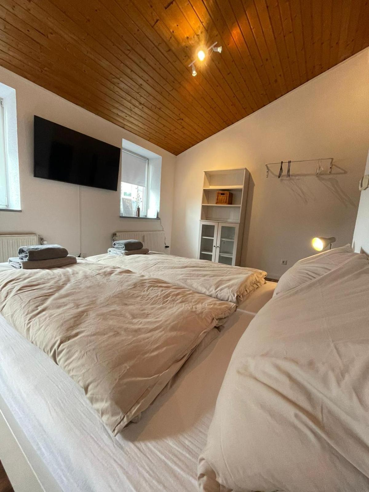 Apartment Kleiner Muenz Koblenz  Bagian luar foto